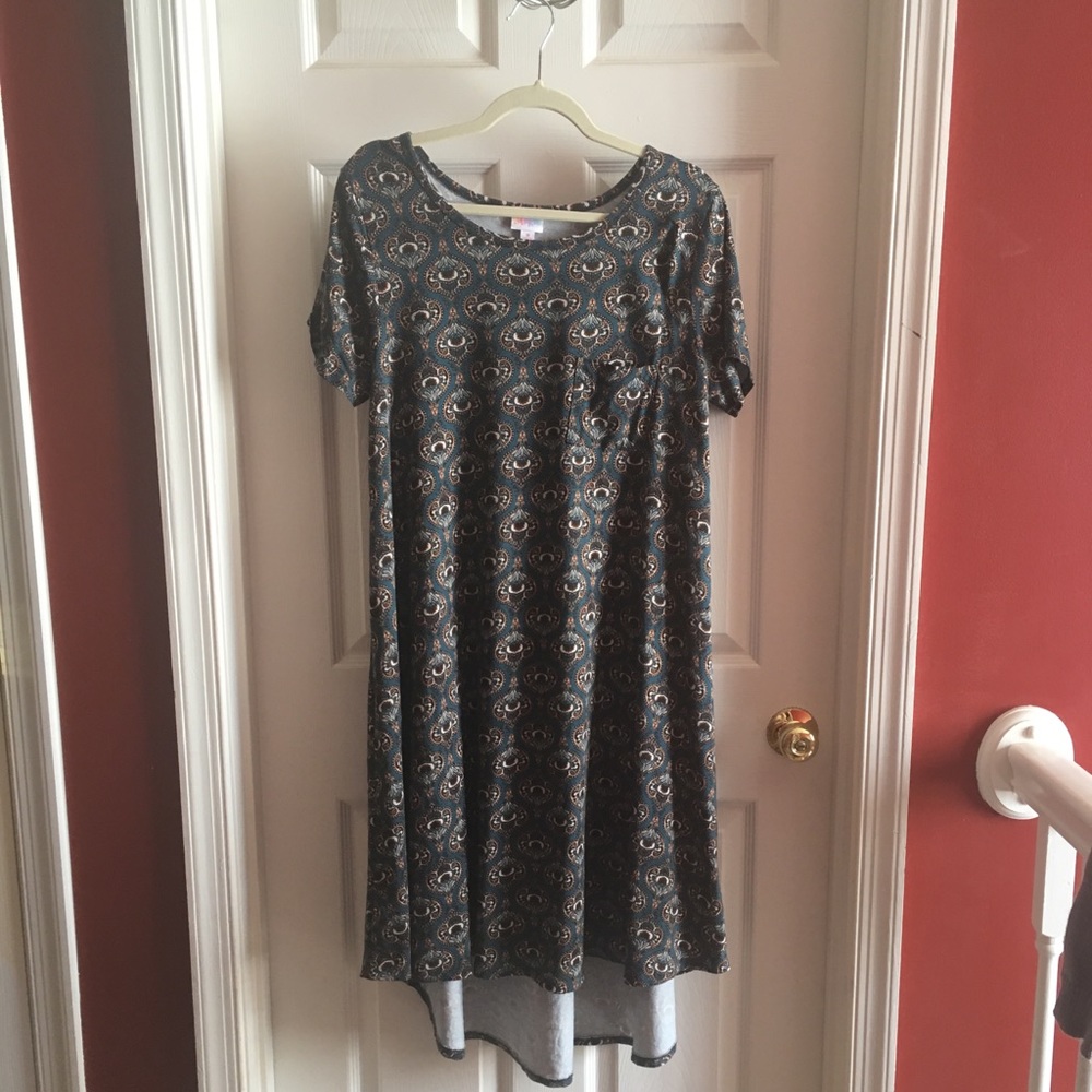 Lularoe Carly